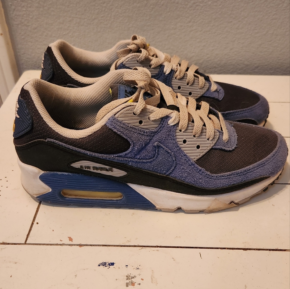 Nike airmax sneakers